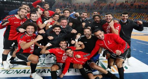 بالفيديو.. ممر شرفي لنجوم مصر بعد التأهل لدور الثمانية بمونديال اليد